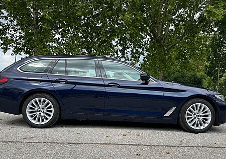 BMW 530e xDrive Touring