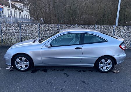 Mercedes-Benz C 200 Sportcoupe Automatic
