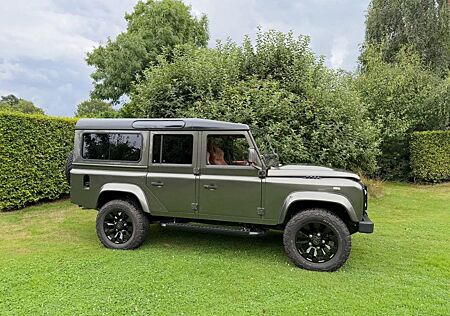 Land Rover Defender 110 V8 4.5L