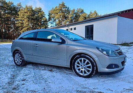Opel Astra GTC Coupé 1.6 -