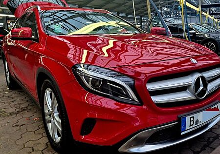 Mercedes-Benz GLA 200 diesel 4Matic