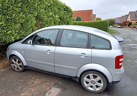 Audi A2 1.4 -