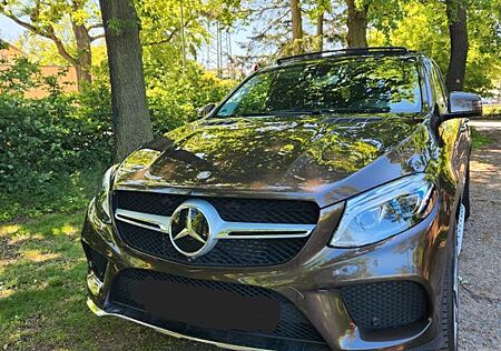 Mercedes-Benz GLE 350 d coupé AMG Paket 4matic -