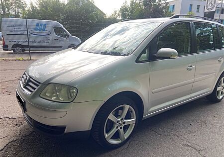 VW Touran Volkswagen 1.9 TDI 7 Sitzer TÜV NEU AHK