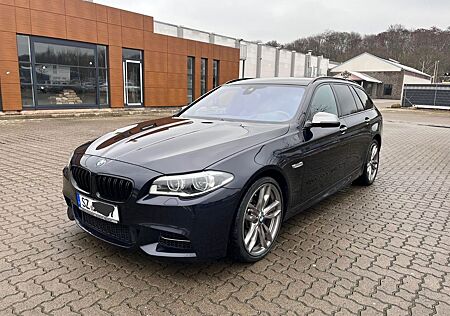 BMW M550d xDrive Touring Aut-KAMERA-LED-LEDER-