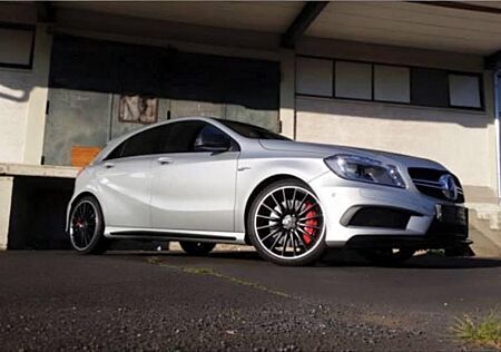 Mercedes-Benz A 45 AMG 4MATIC AMG