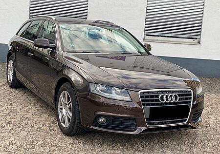Audi A4 1.8 TFSI Avant *Sitzheizung/Tempomat/PDC*
