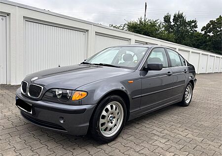 BMW 320i Facelift TUV bis 03/2027