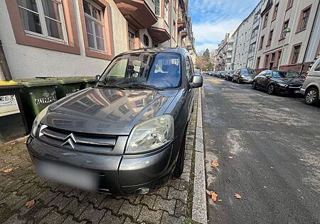 Citroën Berlingo 1.6 16V Spacelight / TÜV bis 12/2026