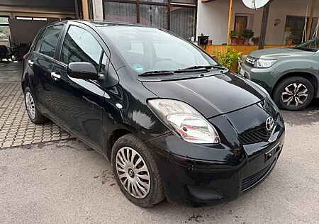 Toyota Yaris Cool Edition