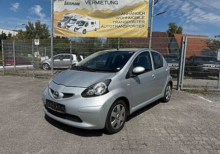 Toyota Aygo (X) Aygo 1.0i Cool 5-Türig Klima Kein-Tüv