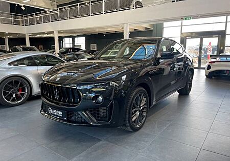 Maserati Levante Modena MY22 Panorama Assistenten Navi