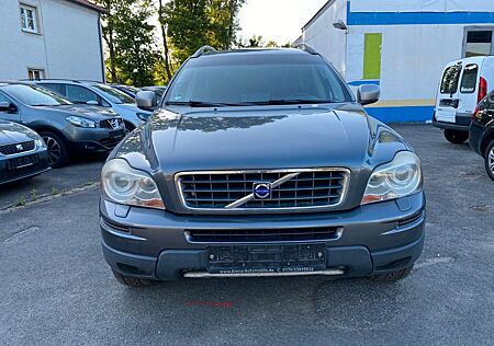 Volvo XC 90 XC90 D5 Summum LEDER NAVI XENON 7-SITZE TÜV07.26