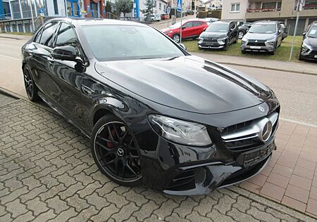 Mercedes-Benz E 63 AMG E 63 S AMG 4Matic TOPAUSSTATTUNG