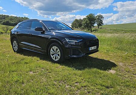 Audi Q8 gebraucht kaufen Audi Q8 55 TFSI quattro