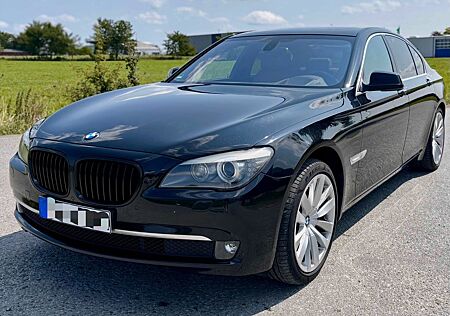 BMW 740i TÜV Neu, Softclose, Leder, HUD, Top Zustand