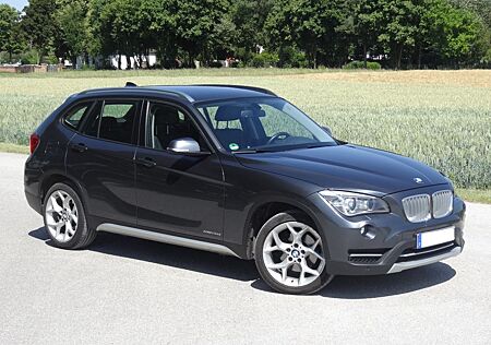 BMW X1 xDrive20d xLine SHZ, PDC, ALU, Anh, Kliaut