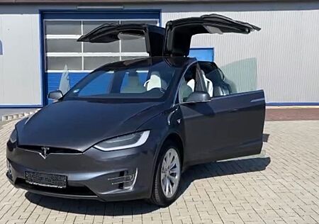 Tesla Model X P100D - 6 seater White interior