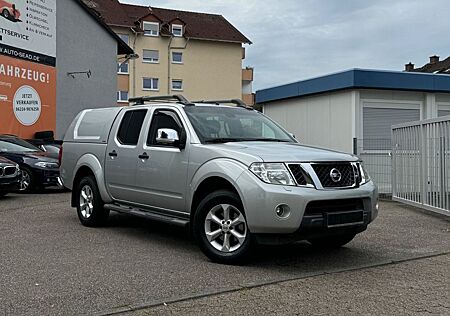 Nissan Navara Double Cab 4x4/Executive/SHZ/Kamera/Klima