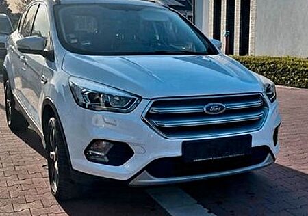 Ford Kuga 2,0 TDCi 150PS Weiß Perl