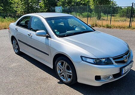 Honda Accord 2.0 Sport CL7 Facelift
