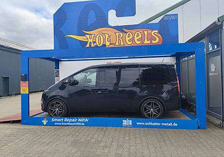 Hyundai Staria 2.2 Prime 9-Sitzer 4WD 20" Audio Voll