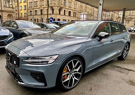 Volvo V60 T8 AWD Polestar Engineered PANO H/K