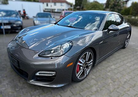 Porsche Panamera GTS