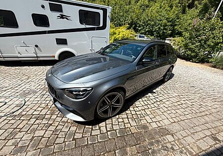 Mercedes-Benz E 63 AMG Mercedes-AMG E 63 S 4MATIC+ T Autom...
