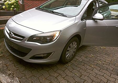 Opel Astra Sports T. 1.7 CDTI eco Sel. 81 S/S 105...
