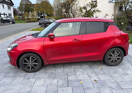 Suzuki Swift 1.0 BOOSTERJET HYBRID Comfort+ Comfort+