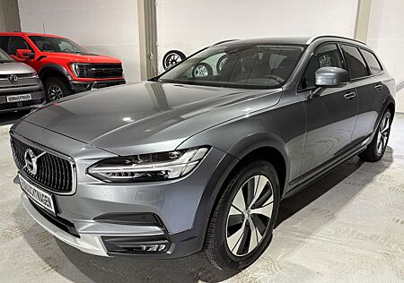 Volvo V90 Cross Country AWD*LED*Navi*AHK*