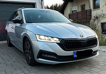 Skoda Octavia Combi 2.0 DSG First Edition