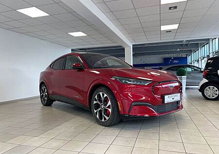 Ford Mustang Mach-E AWD Extended Range