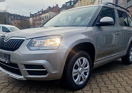 Skoda Yeti ACTIVE*TÜV*ALLWETTER*SCHECKHEFT*GARANTIE*
