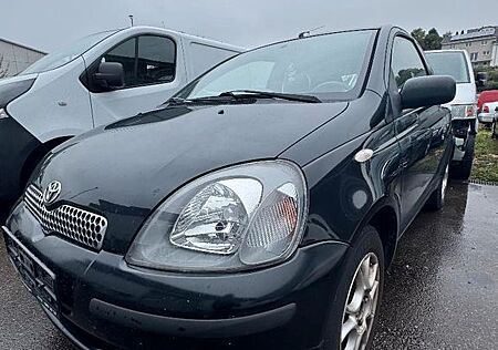 Toyota Yaris 1.0