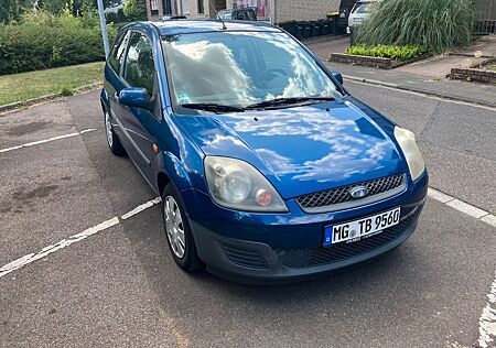 Ford Fiesta 1,3 51 kW Ambiente