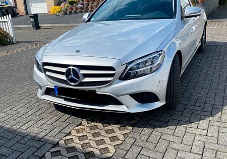 Mercedes-Benz C 200 d T Autom. -