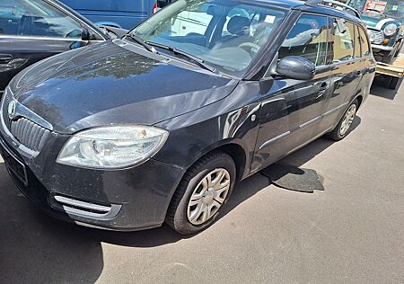 Skoda Fabia 1,4L 16V Kombi 5J ***HU 2-2026***