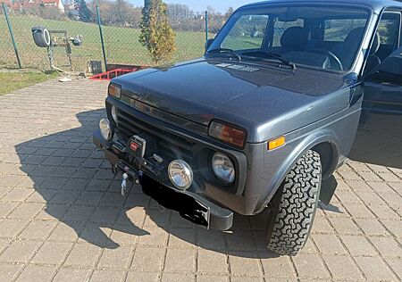 Lada Urban