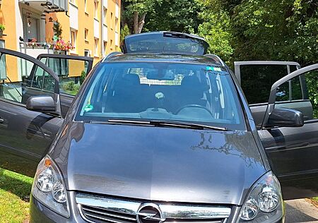 Opel Zafira 1.8 Family Family