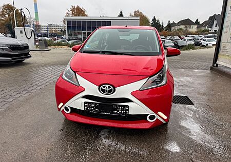 Toyota Aygo (X) Aygo -play