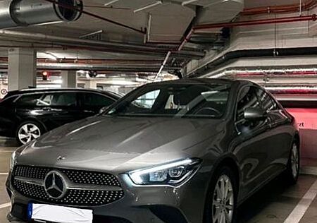 Mercedes-Benz CLA 220 d DCT -