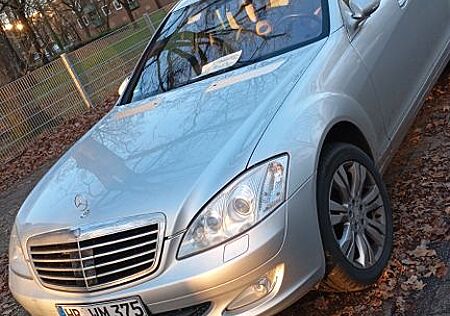 Mercedes-Benz S 320 CDI 4MATIC L -