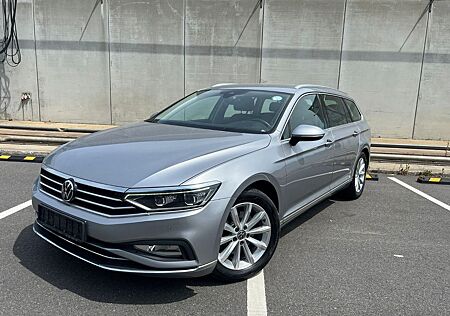 VW Passat Volkswagen 2.0 TDI SCR DSG Elegance