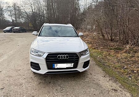 Audi Q3 2.0 TFSI 132kW quattro S tronic -