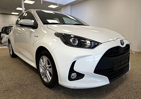 Toyota Yaris / Hybrid / AUTOMATIK / KAMERA / 8-FACH /5D