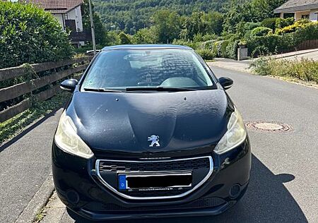 Peugeot 208 1.2 Active 82 VTi Active