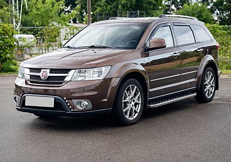 Fiat Freemont 2.0 Multijet 170 PS 7 Sitzer 2013 Braun