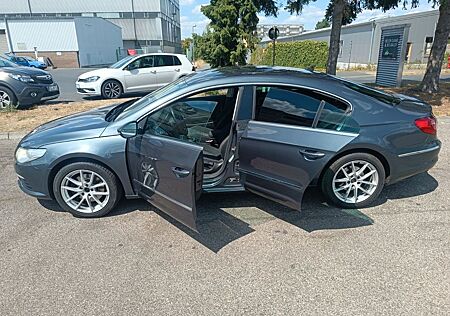 VW Passat CC Volkswagen 2.0 TDI 125kW DSG -